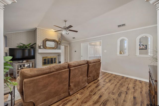 614 Carriage Drive, Tyler, TX 75703