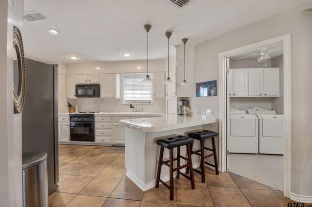 614 Carriage Drive, Tyler, TX 75703