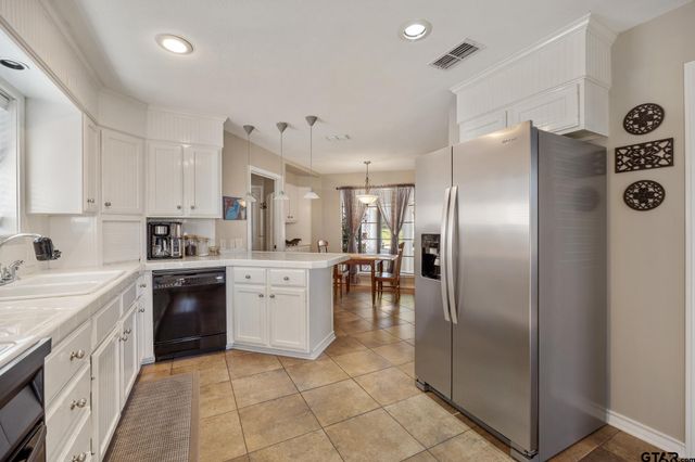 614 Carriage Drive, Tyler, TX 75703