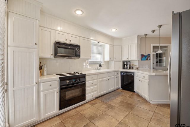 614 Carriage Drive, Tyler, TX 75703