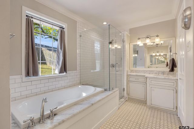 614 Carriage Drive, Tyler, TX 75703