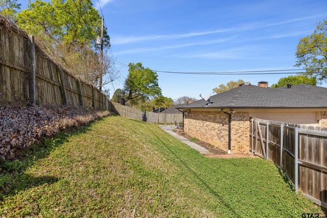 614 Carriage Drive, Tyler, TX 75703