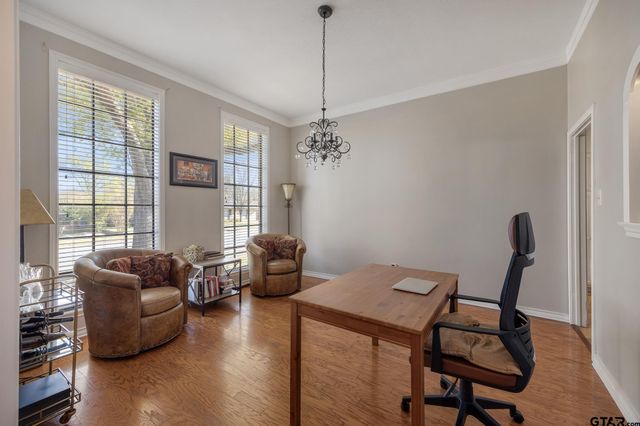 614 Carriage Drive, Tyler, TX 75703