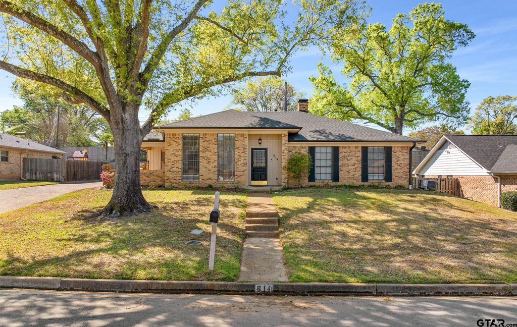 614 Carriage Drive, Tyler, TX 75703