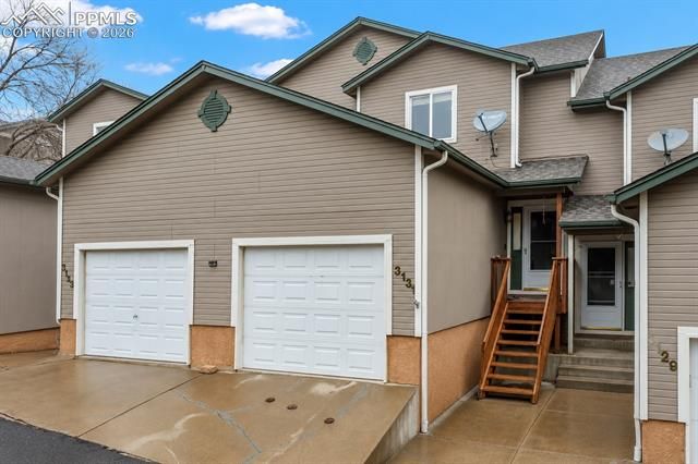 3131 Hearthridge Circle, Colorado Springs, CO 80918