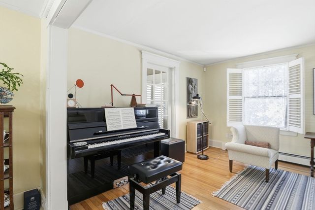 65 East St, Hingham, MA 02043