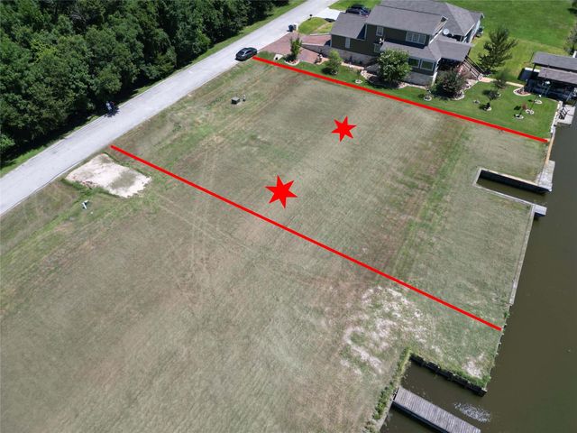 94 Wildwood Lake Drive, Huntsville, TX 77340