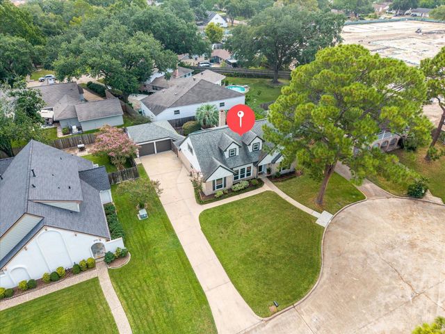 2706 Bernadette Lane, Houston, TX 77043