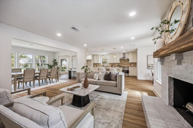 2706 Bernadette Lane, Houston, TX 77043
