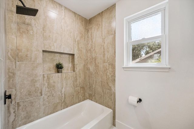 2706 Bernadette Lane, Houston, TX 77043