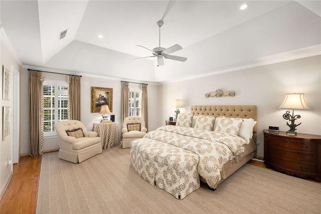 2128 Village NE Point, Brookhaven, GA 30319