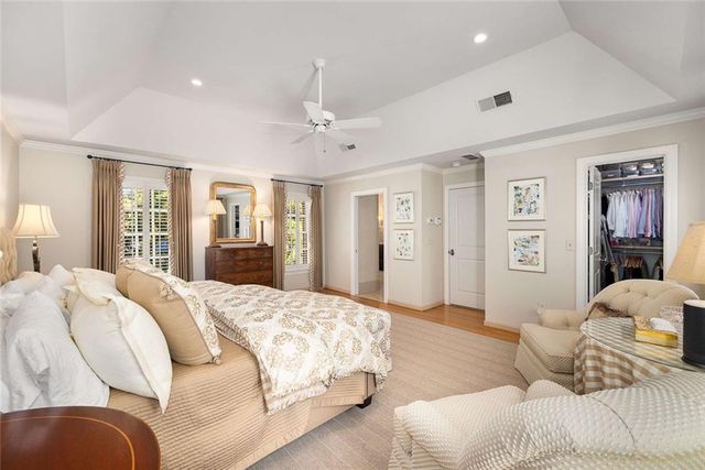 2128 Village NE Point, Brookhaven, GA 30319