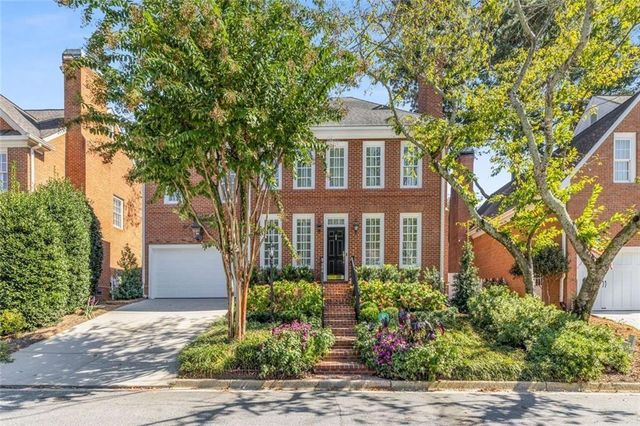 2128 Village NE Point, Brookhaven, GA 30319