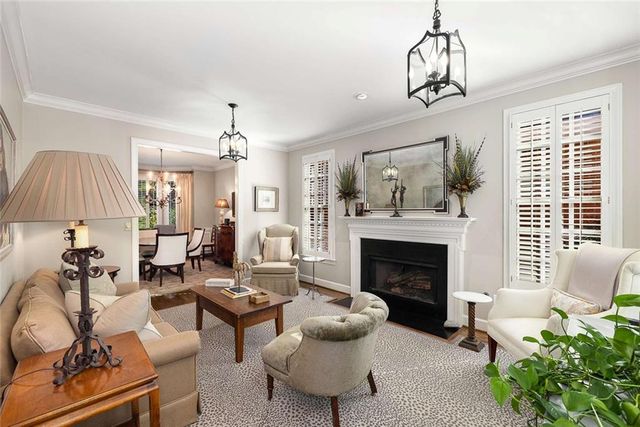 2128 Village NE Point, Brookhaven, GA 30319