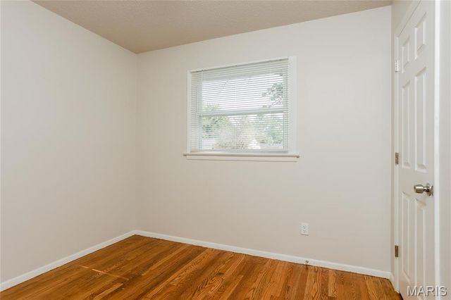 1455 Broadlawns Lane, St Louis, MO 63138