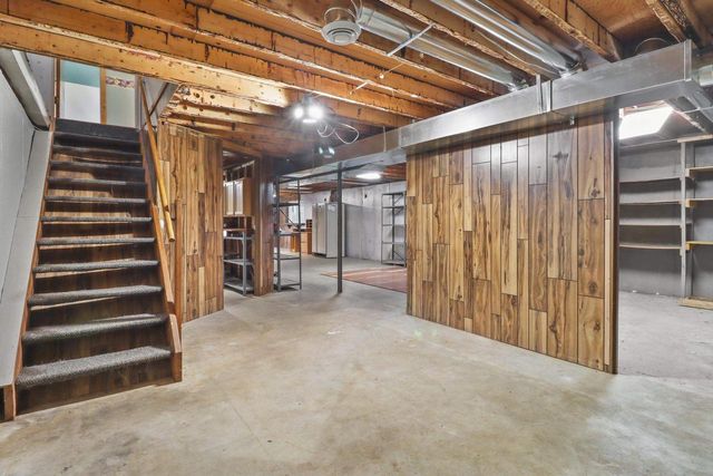 W2069 Elk Court, Montello, WI 53949