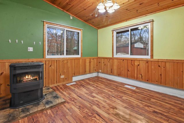 W2069 Elk Court, Montello, WI 53949