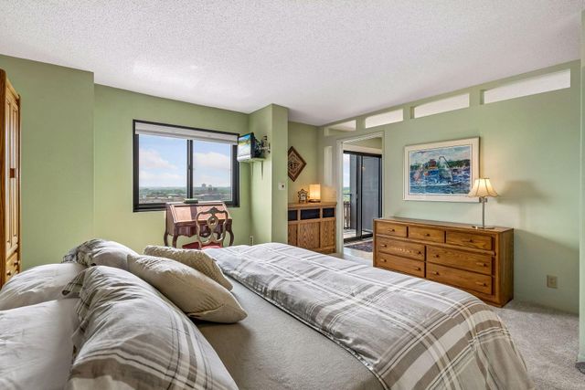 410 Groveland Avenue 1301, Minneapolis, MN 55403