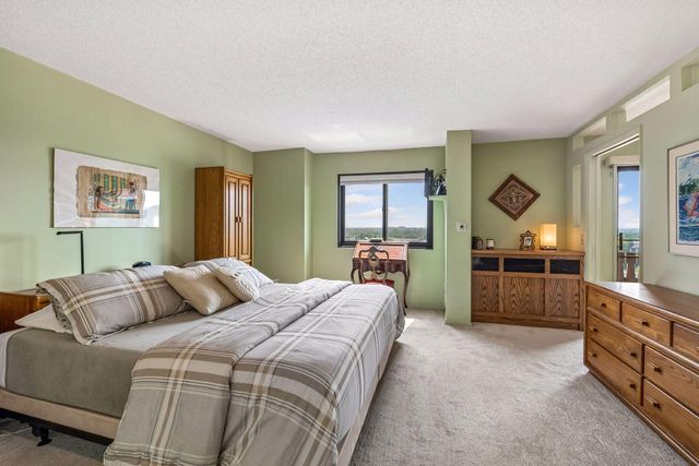 410 Groveland Avenue 1301, Minneapolis, MN 55403
