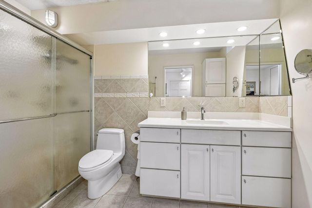 410 Groveland Avenue 1301, Minneapolis, MN 55403