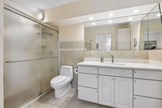 410 Groveland Avenue 1301, Minneapolis, MN 55403