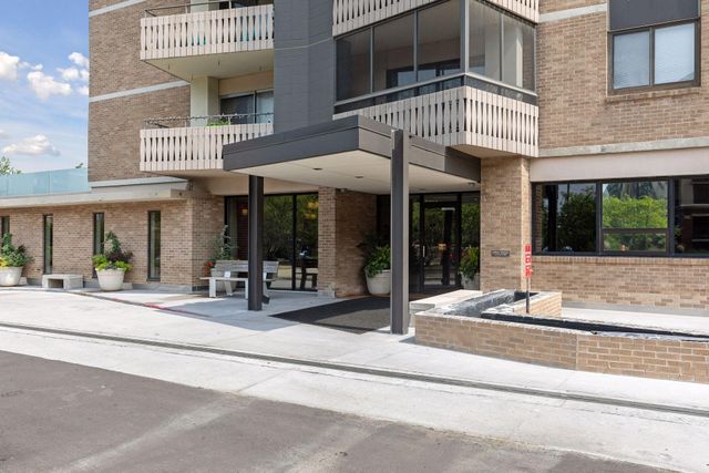 410 Groveland Avenue 1301, Minneapolis, MN 55403