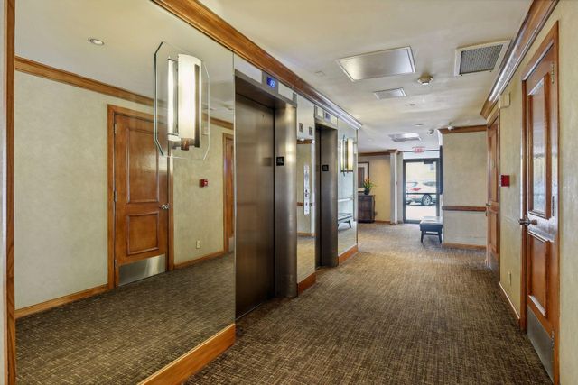 410 Groveland Avenue 1301, Minneapolis, MN 55403