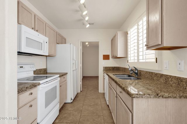 6942 S CHAMPIONSHIP Drive, Chandler, AZ 85249