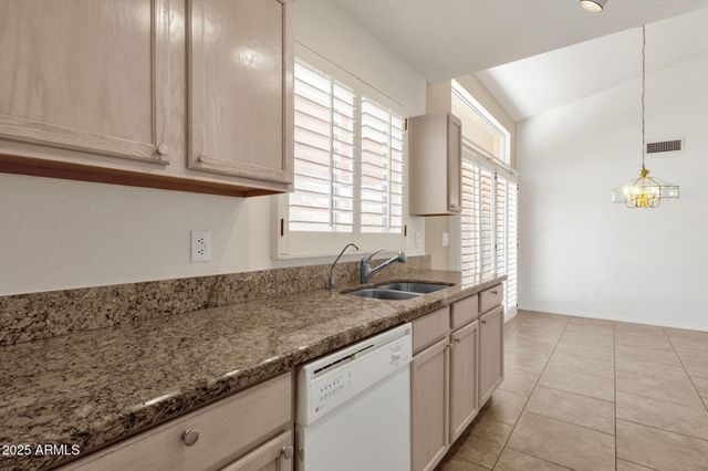 6942 S CHAMPIONSHIP Drive, Chandler, AZ 85249