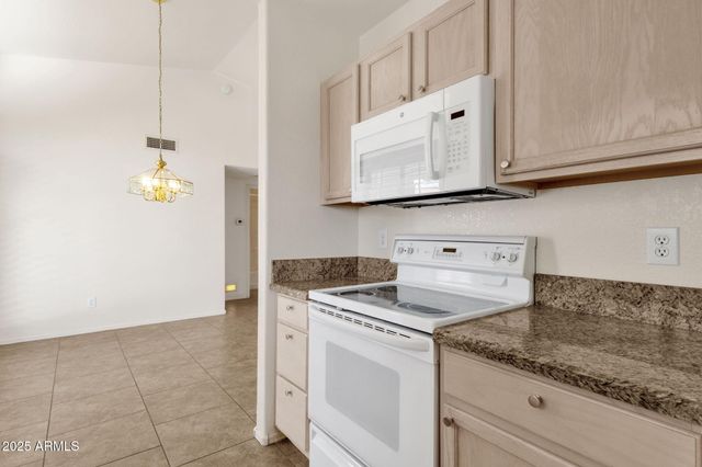 6942 S CHAMPIONSHIP Drive, Chandler, AZ 85249