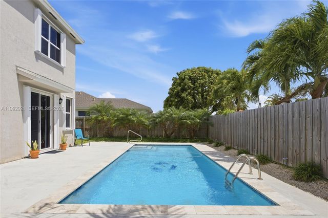 27603 SW 133rd Ave, Homestead, FL 33032