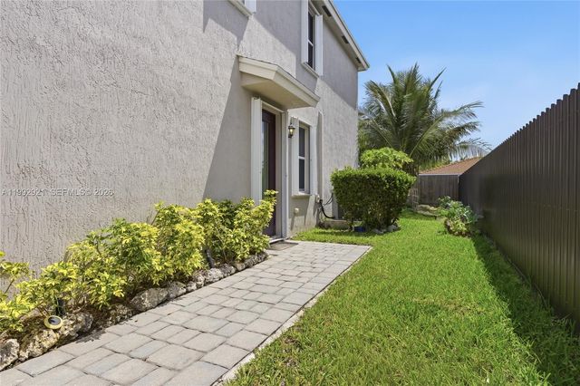 27603 SW 133rd Ave, Homestead, FL 33032