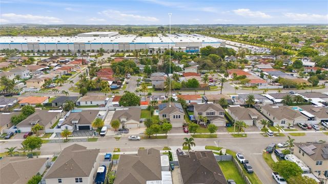 27603 SW 133rd Ave, Homestead, FL 33032