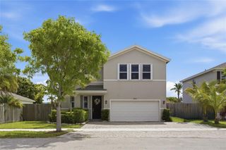27603 SW 133rd Ave, Homestead, FL 33032