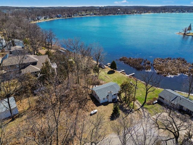 5884 Rays Drive, Cambridge Twp, MI 49265