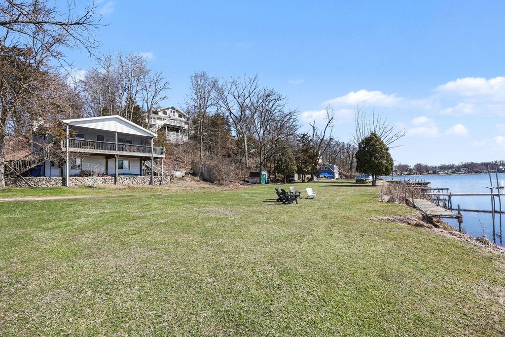 5884 Rays Drive, Cambridge Twp, MI 49265