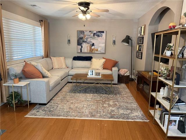 4500 Jefferson Street 102, Kansas City, MO 64111