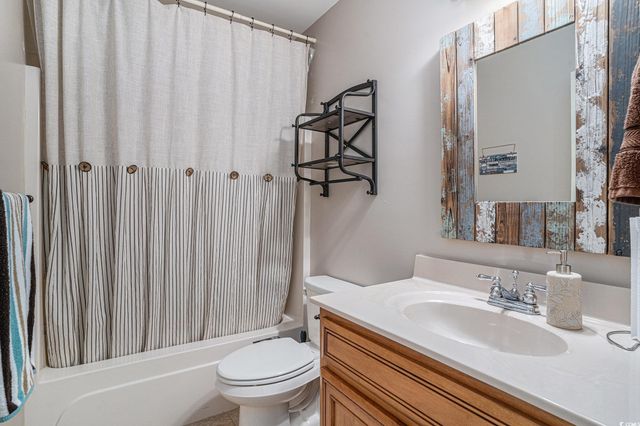 5858 Bluewater Rd., Conway, SC 29527