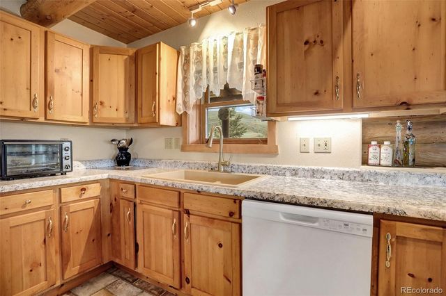 131 GCR 566, Granby, CO 80446