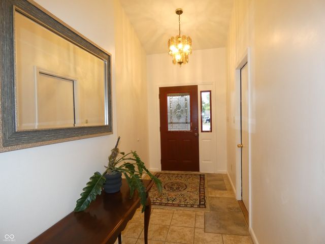1058 Creekwood Lane, Franklin, IN 46131