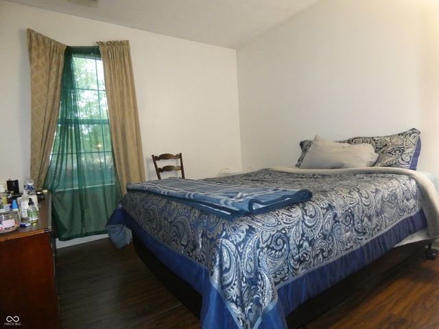 1058 Creekwood Lane, Franklin, IN 46131