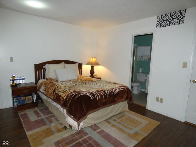 1058 Creekwood Lane, Franklin, IN 46131