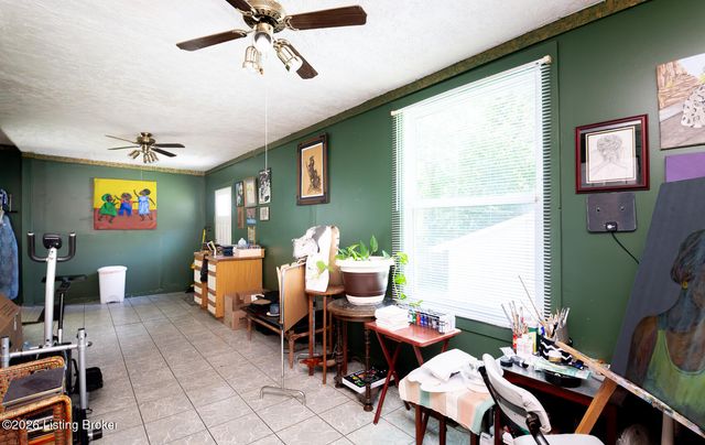 636 Cecil Ave, Louisville, KY 40211