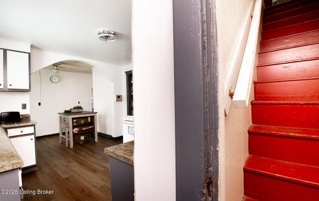 636 Cecil Ave, Louisville, KY 40211