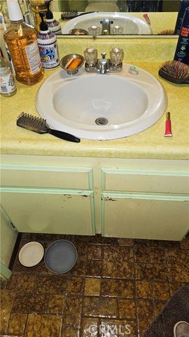 9734 Chocolate Summit, El Cajon, CA 92021