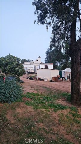 9734 Chocolate Summit, El Cajon, CA 92021