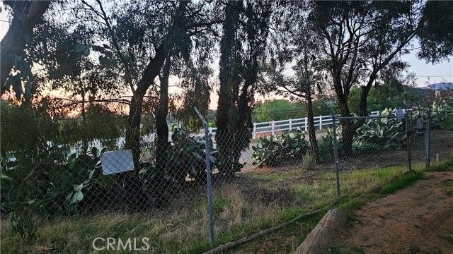 9734 Chocolate Summit, El Cajon, CA 92021