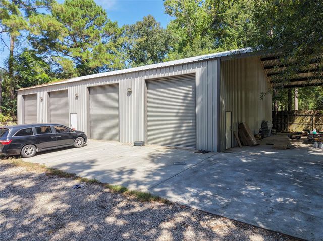 14000 Mcalister Road, Conroe, TX 77302