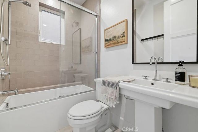 2360 Orange Avenue, Costa Mesa, CA 92627