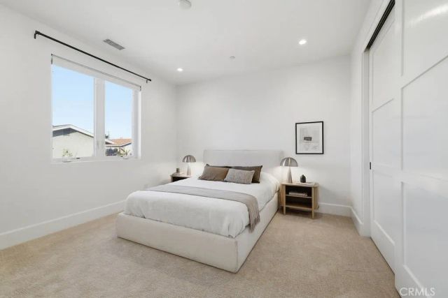 2360 Orange Avenue, Costa Mesa, CA 92627